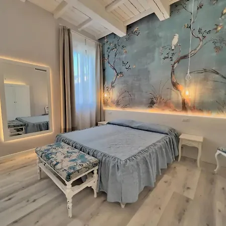 Oda ve Kahvaltı La Personala 4*