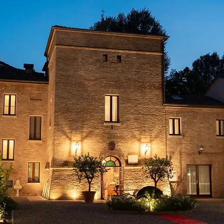 Bed & Breakfast La Personala 4*