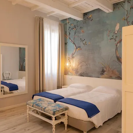 La Personala Bed & Breakfast 4*