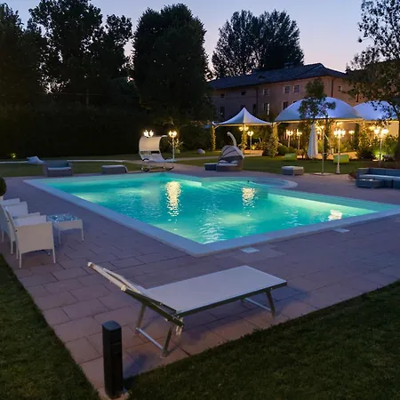 La Personala 4* San Giacomo Roncole