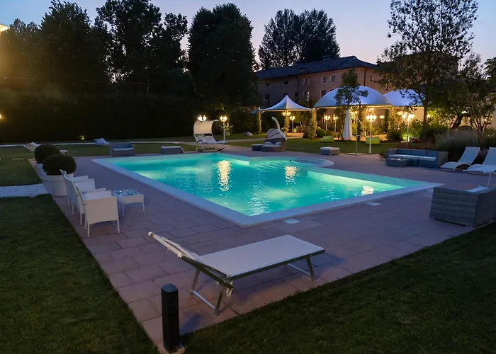 La Personala 4* San Giacomo Roncole