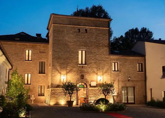 Bed & Breakfast La Personala 4*